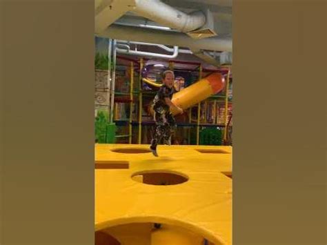 Игра МЫШКА В СЫРЕ🤪#юныйблогер #детскийдосуг #игры #развлечения - YouTube