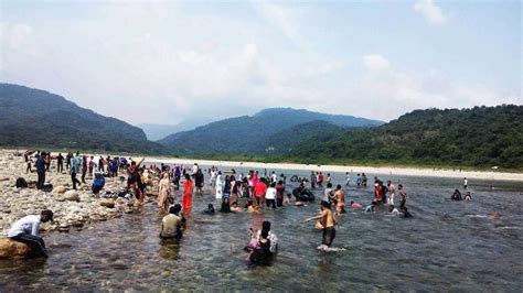 Sada Pathor Bholaganj Where Nature Paints With White Stones