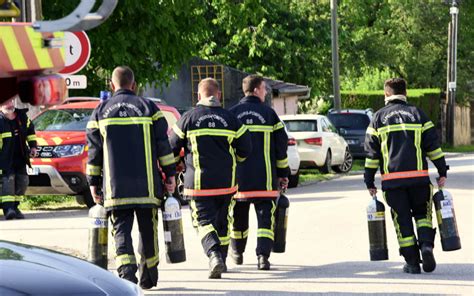 Vosges Le four à pizza sembrase dans un restaurant de Bainville aux