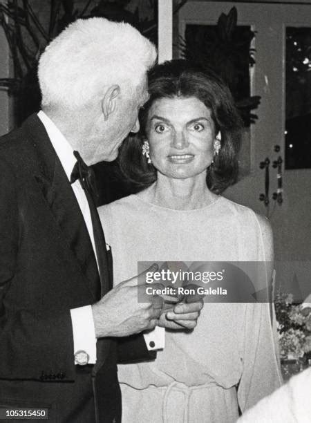 Jacqueline Kennedy Onassis At Metropolitan Opera House Photos And