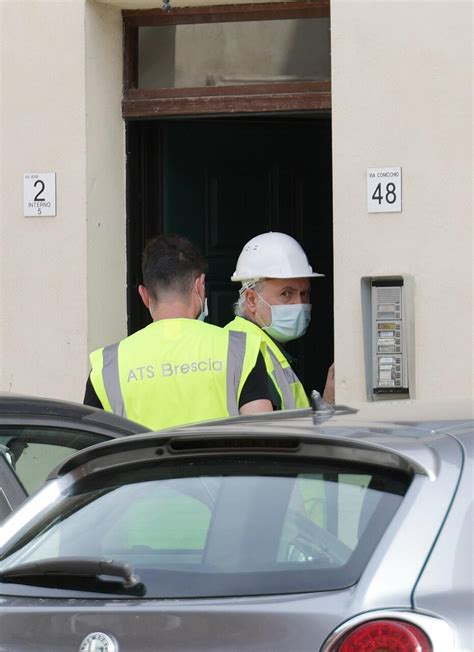 Brescia incidente sul lavoro morto operaio è caduto nella tromba