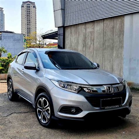 Focus Motor Group Honda Hrv E CVT AT Facelift Silver 2021