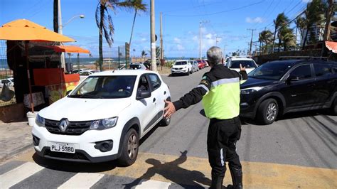 Trânsito é alterado em bairros de Salvador durante eventos que ocorrem