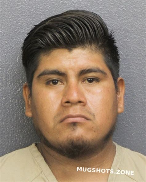 PEREZ ISRAEL VAZQUEZ 07 07 2021 Broward County Mugshots Zone