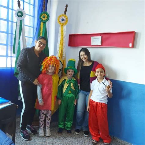 ESCOLA CÍCERO COMEMORA O DIA NACIONAL DO LIVRO INFANTIL Prefeitura