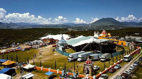 Una BELLA Plaza EN MEDIO DE LA NADA La Florida De Cardonal Hidalgo