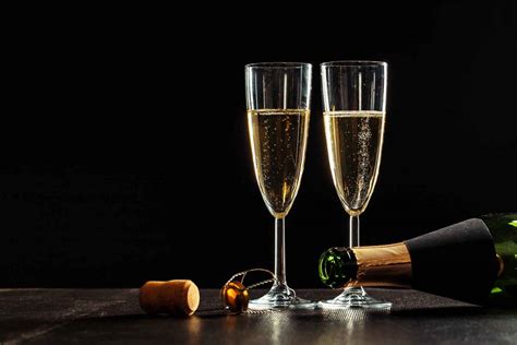 Differences Between Spumante And Prosecco Characteristicsties Curiosities