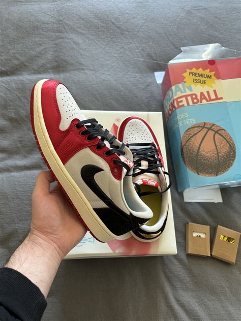 Size 9 5 Trophy Room X Air Jordan 1 Retro Og Sp Low Rookie Card