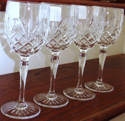 Four Royal Gallery Wine Fine Crystal Glasses Goblets Stems