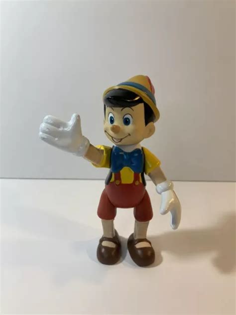 Vintage Pinocchio Articulated Figurine Walt Disney Attractions Figure