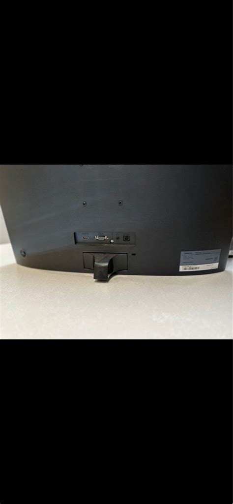 Samsung C24F390 curved monitor 24”, Computers & Tech, Desktops on Carousell