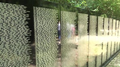 Veterans, volunteers bring Vietnam memorial wall across the country ...