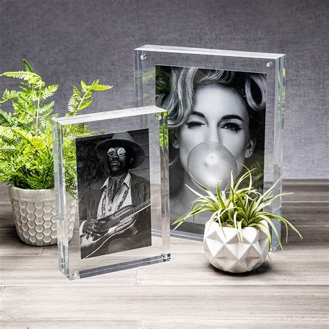 Acrylic Magnet Frames Small Medium And Large Showcase Acrylics