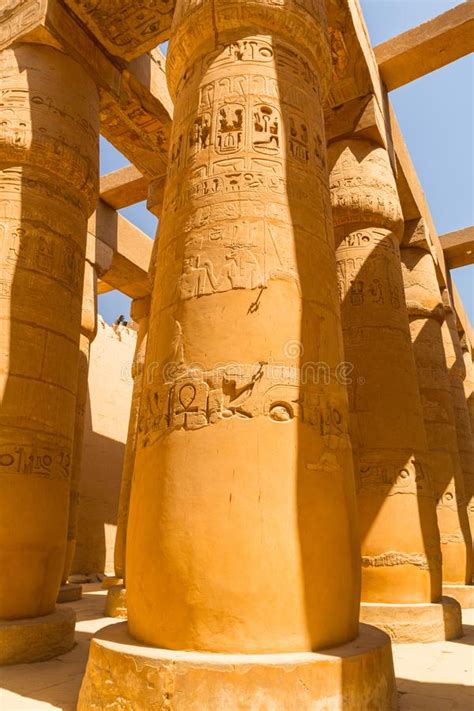 Piliers Du Grand Hall Hypostyle Dans Le Temple De Karnak Photo Stock