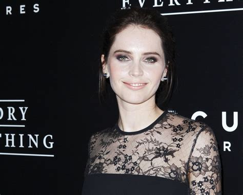 FELICITY JONES at The Theory of Everything Premiere in New York ...