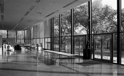 Crown Hall 1956 Chicago Illinois Mies Van Der Rohe