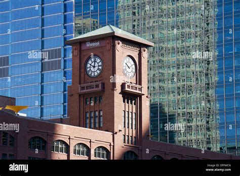 Chicago Clock Hi Res Stock Photography And Images Alamy