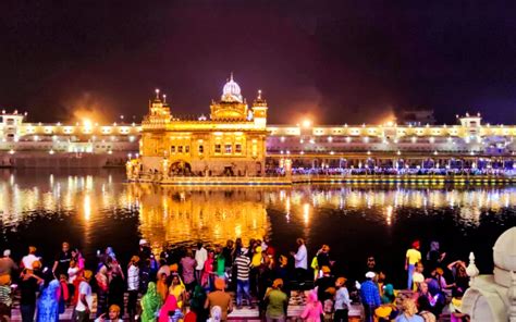 Golden Temple Amritsar 4K Ultra HD Wallpaper By Oleg Yunakov