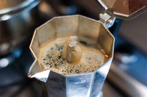 Choosing The Best Moka Pot Size For Your Coffee Needs