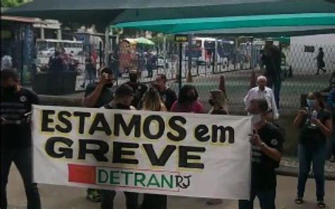 Funcion Rios Do Detran Decretam Greve Por Causa De Condi Es De