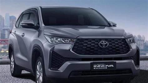 Toyota Innova Hycross Breaks Cover India Debut On November