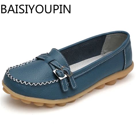 Genuine Leather Flats Shoes Mother Soft Bottom Shoe Ladies Casual Shoes Female Buckle Peas