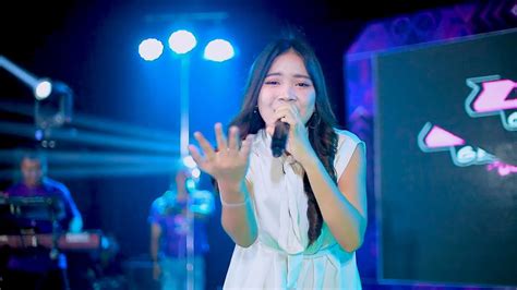 LAMUNAN DINDA TERATU GG MUSIC BIRTHDAY PARTY SISKA AMANDA YouTube