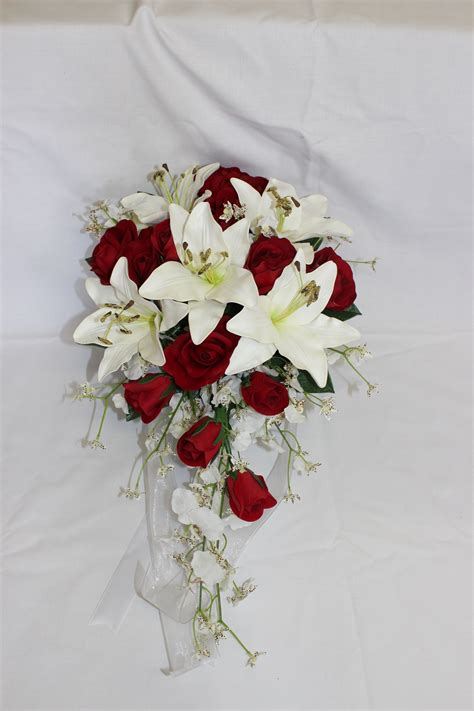 Bridal Teardrop Of White Tiger Lilies Red Rose Blooms And Buds And