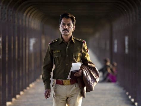 Raat Akeli Hai trailer: Nawazuddin Siddiqui investigates a murder in ...