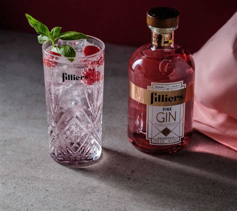 FILLIERS PINK GIN TONIC Filliers Distillery