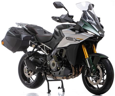 Nuova Suzuki GSX S 1000 GX Touring 2024 Prezzo Scheda Tecnica Velocita