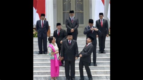 Presiden Jokowi Reshuffle Kabinet Berikut Tokoh Dan Menteri Yang