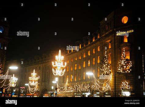 Christmas Lights At Austin Reed Department Store Regents Street