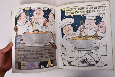 IN THE NIGHT KITCHEN | Maurice Sendak