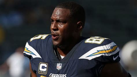 Chargers great Antonio Gates announces his retirement - Los Angeles Times