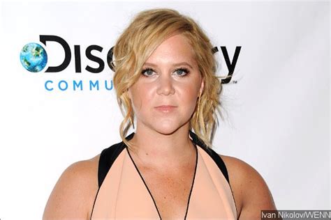 Amy Schumer Named 2015 Mtv Movie Awards Host