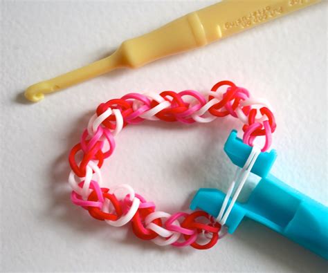 Rainbow Loom Designs