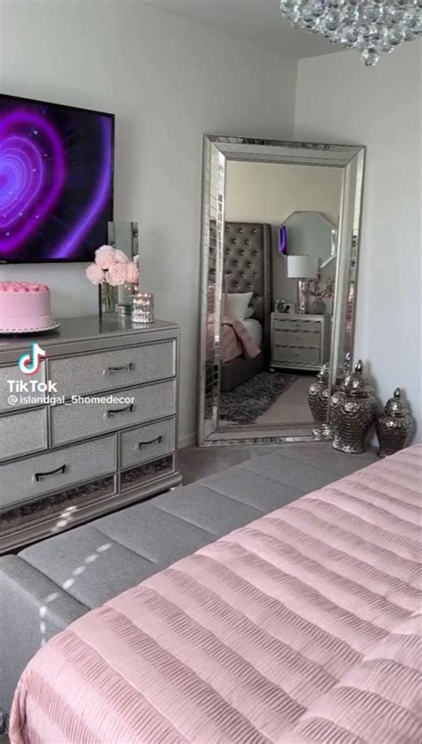 Luxury Pink And Silver Bedroom Decor