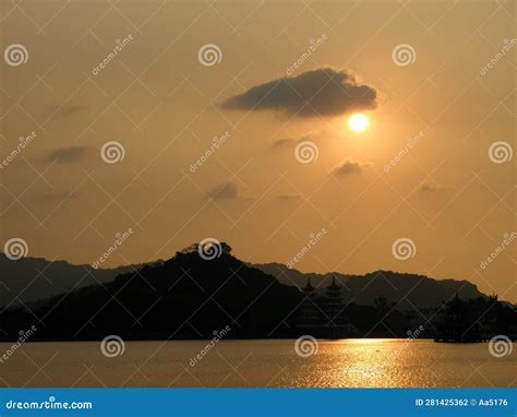 Silhouette in the Sunset by the River Stock Photo - Image of famous ...