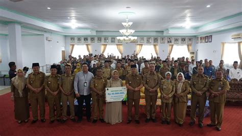 Peduli Keselamatan Kerja Ketua Rt Rw Di Rejang Lebong Bupati Salurkan