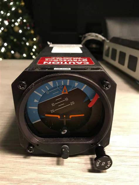 Mid Continent Electric Attitude Indicator 28v Lighting Avionics