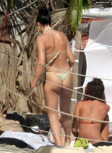 Dua Lipa Nude Bikini On The Beach In Tulum December 31 2020 Nudbay