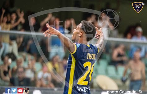 Hellas Verona Lecce I Convocati Di Baroni Mister Marco Ba Flickr