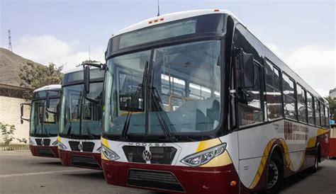 Uni Renueva Flota De Buses Y Traslada A Estudiantes A Distritos