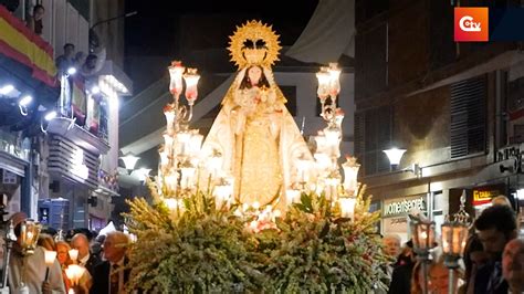 Clm La Emotiva Procesi N De La Virgen De Gracia En Puertollano Un