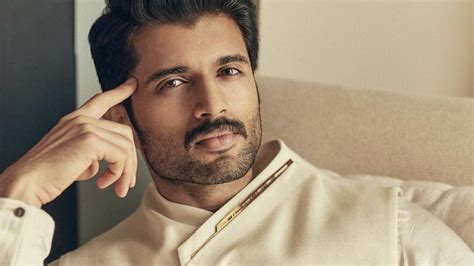 Actor Vijay Devarakonda Responded To trolls ರಶಮಕ ಮದಣಣ ಅಲಲ ಈ