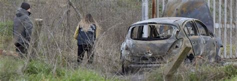 Roma Terrore Sulla Laurentina Auto In Fiamme Trovato Il Corpo