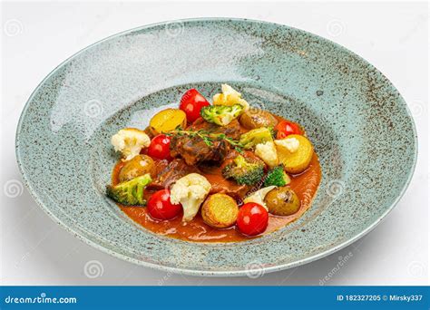 Beef Stew with Potatoes and Vegetables Stock Image - Image of dish, barbecue: 182327205