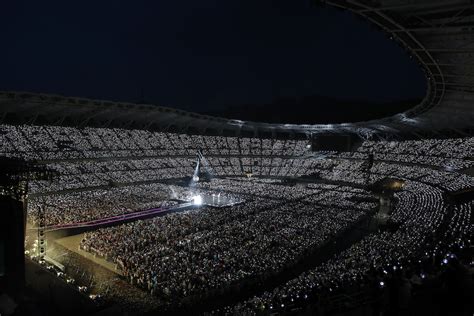 Btsが4日間で21万人を動員 雨の中、約3時間24曲のステージで日本スタジアムツアー最終公演を締めくくる Spice エンタメ特化型