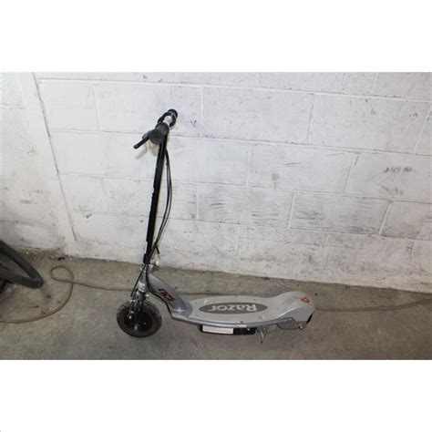 Razor E Electric Scooter Property Room